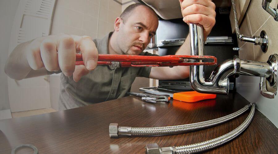 Expert burst pipe repair services in Perryopolis, PA